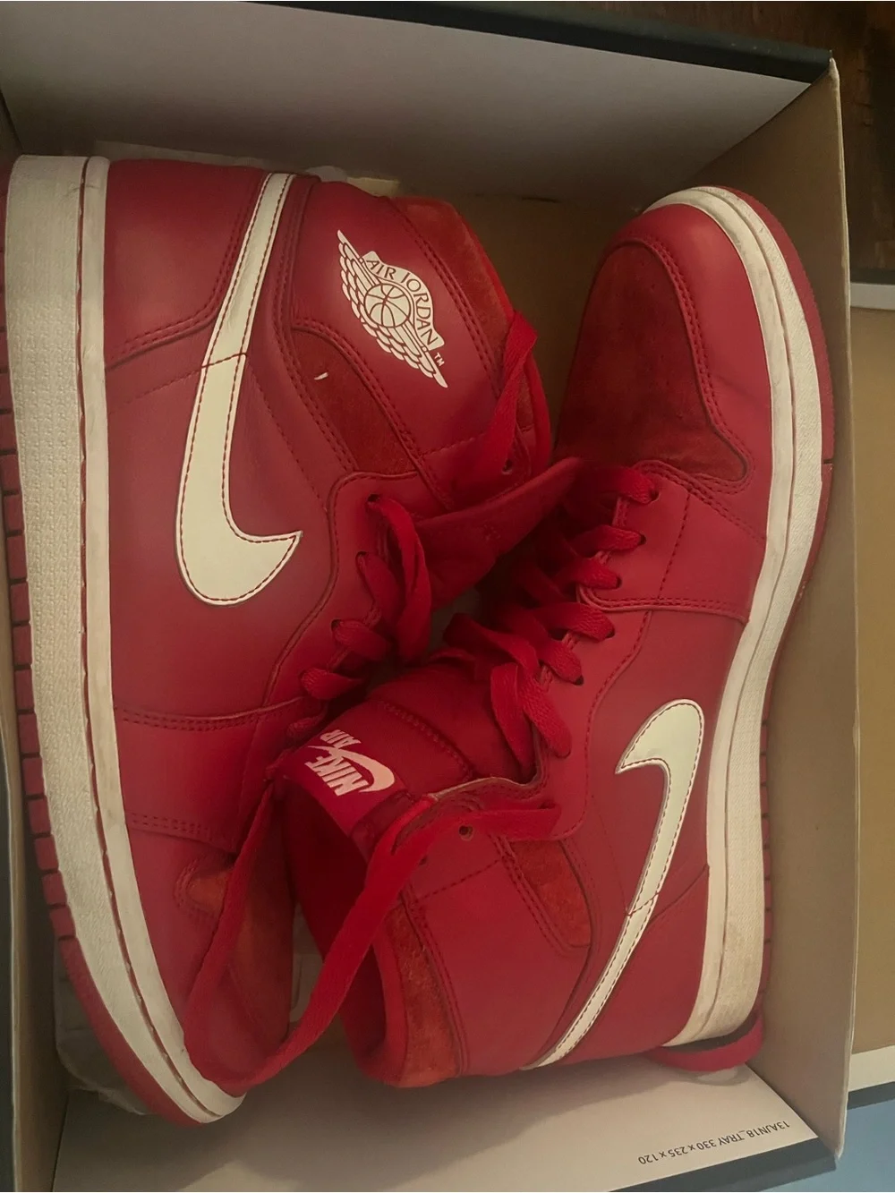 2014 Nike Air Jordan 1 Retro High OG Gym Red - Size 10.5 (Euro Exclusive)